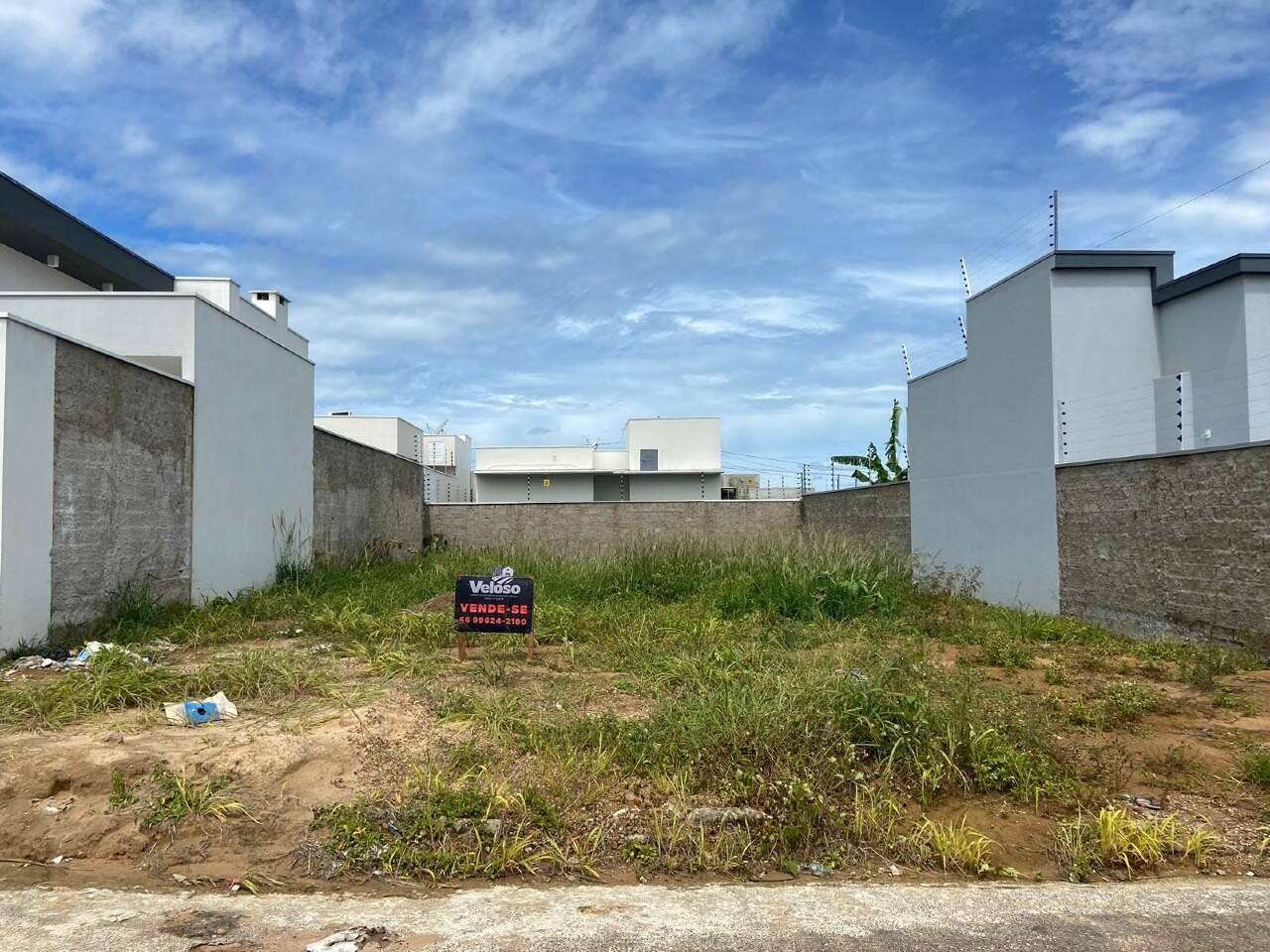 Lote à venda no Vertente das Águas: 