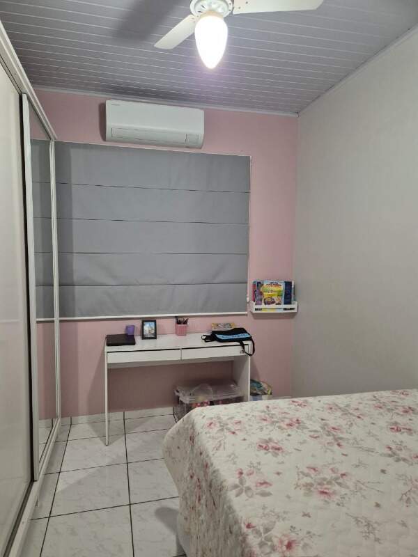 Casa à venda no Buritis II: 
