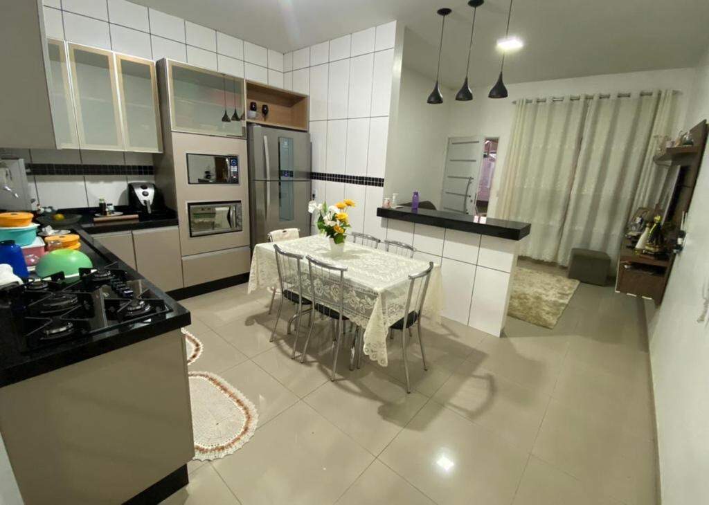 Casa à venda no Buritis II: 