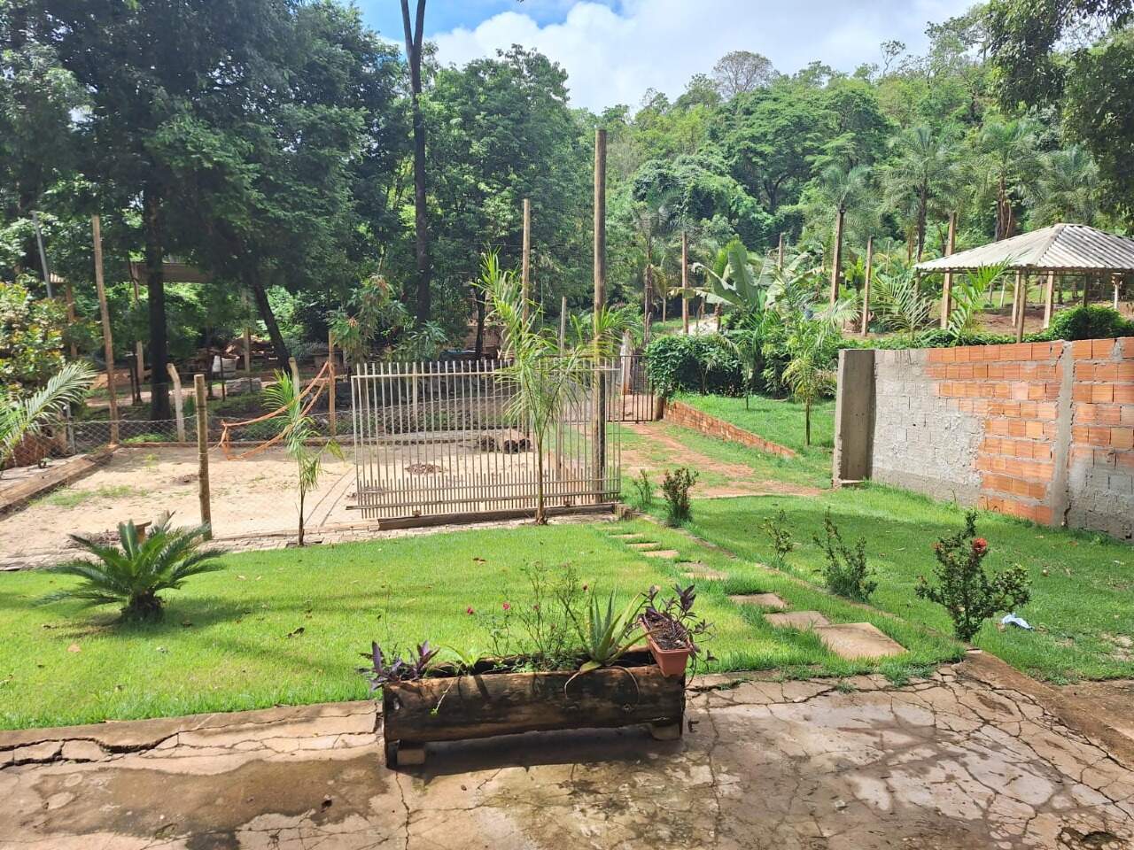 Chácara à venda no Zona Rural: 