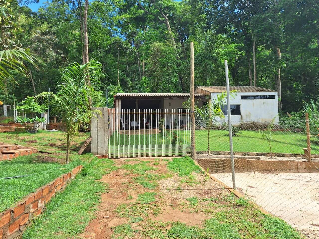 Chácara à venda no Zona Rural: 