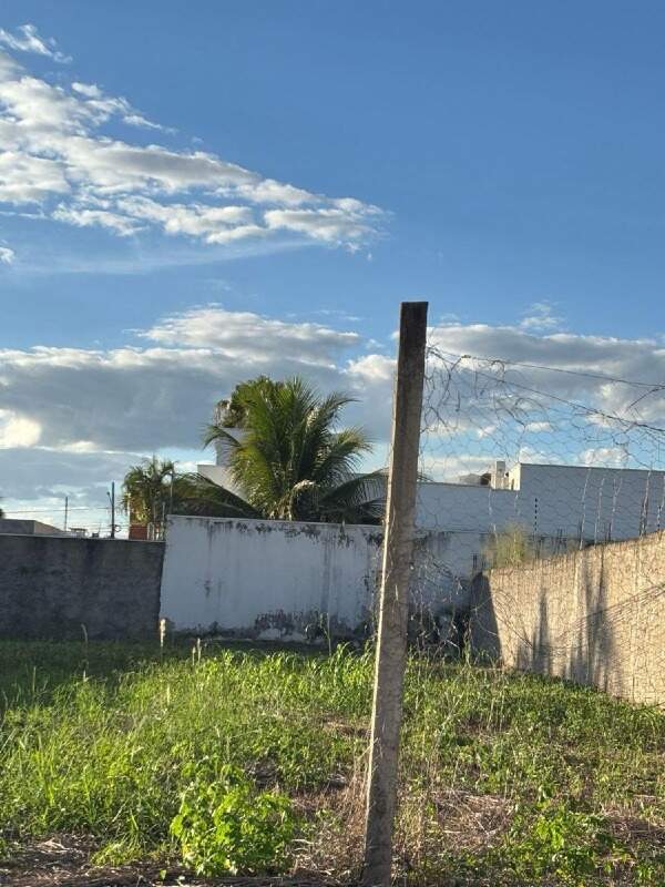 Lote à venda no Jardim Riva: 