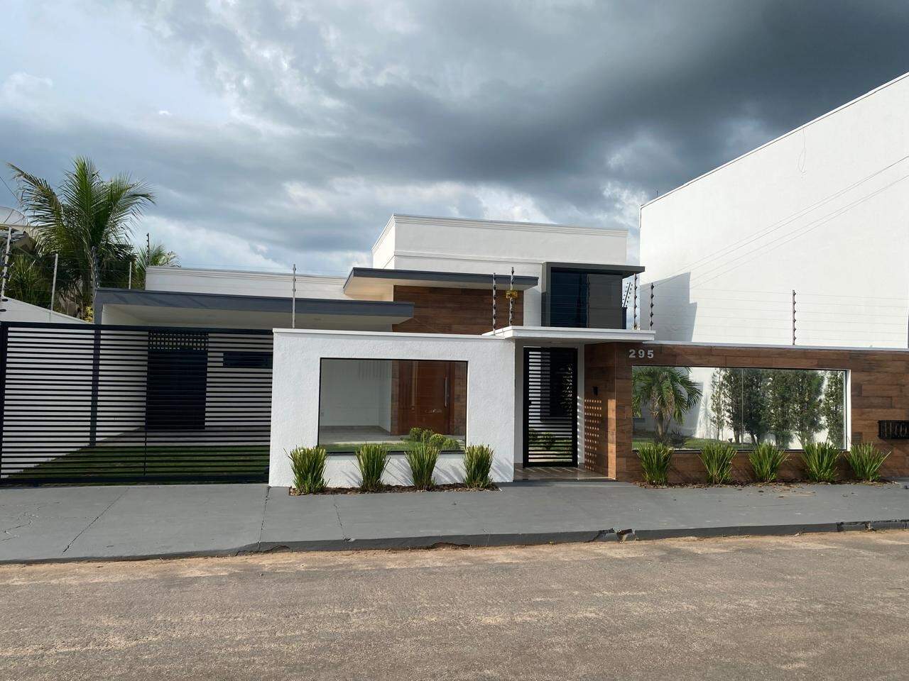 Casa à venda no Jardim Luciana: 