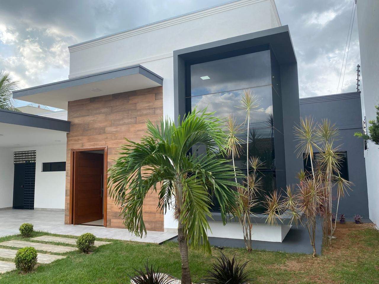 Casa à venda no Jardim Luciana: 