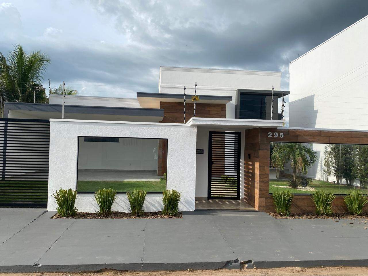 Casa à venda no Jardim Luciana: 