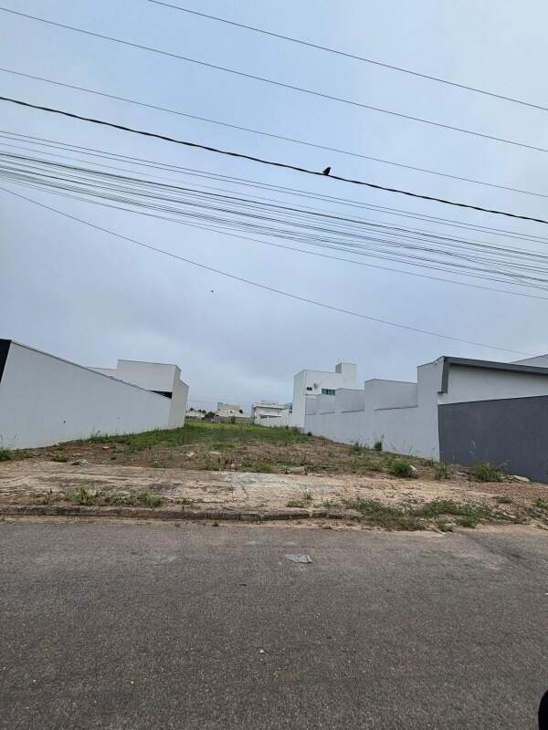 Lote à venda no Jardim Luciana: 