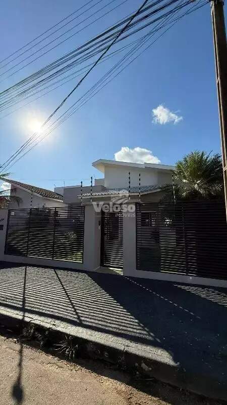 Casa à venda no Jardim Riva: 