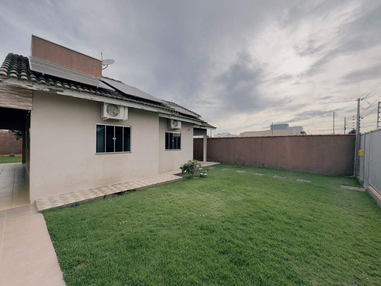 Casa à venda no Jardim Luciana: 