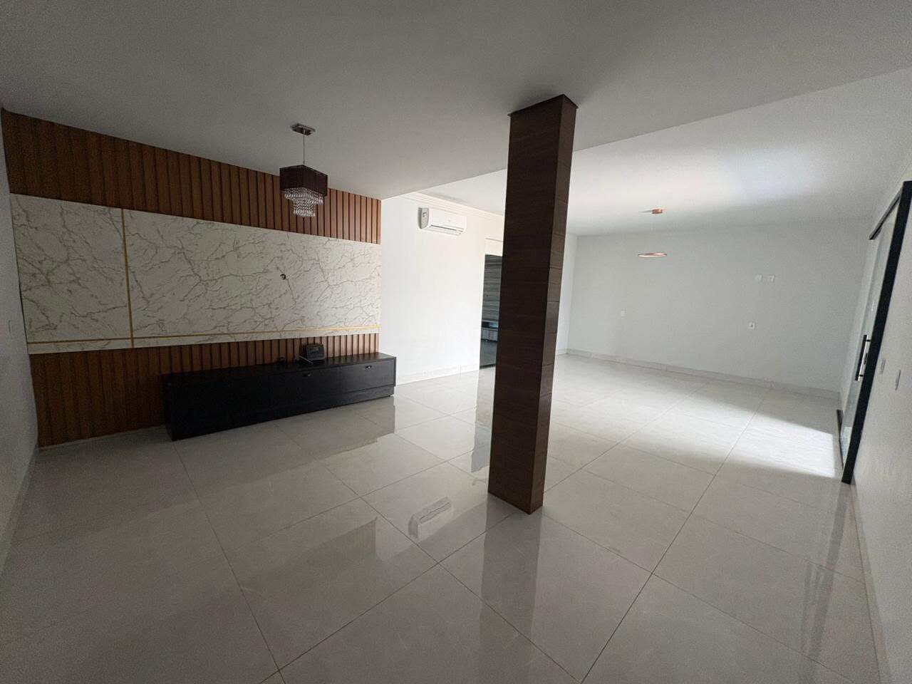 Casa à venda no Jardim Luciana: 