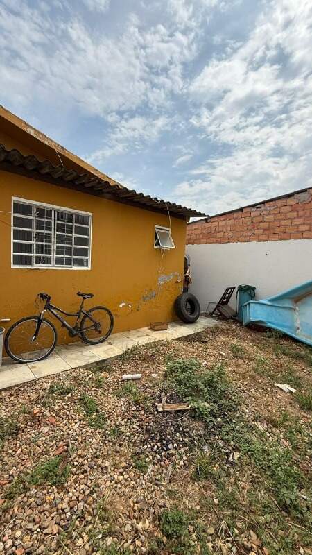 Casa à venda no Jardim Veneza: 