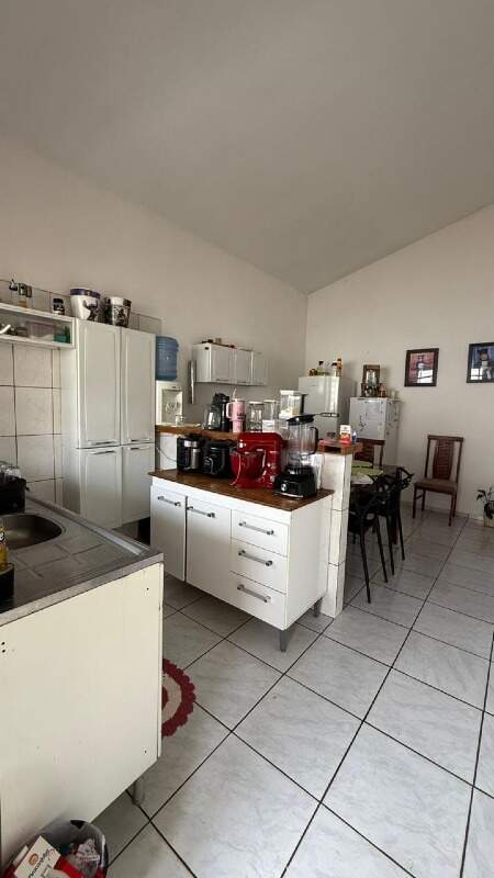 Casa à venda no Jardim Veneza: 