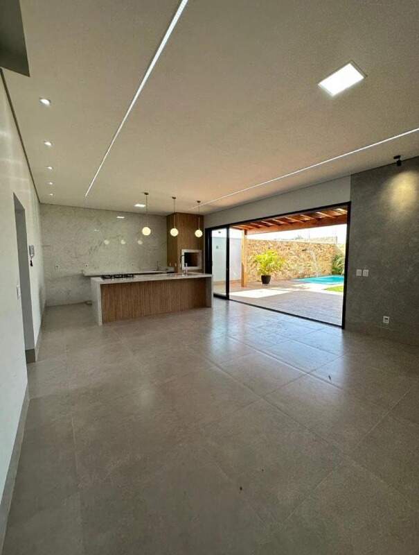 Casa à venda no Parque das Águas: 