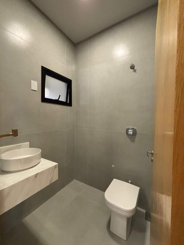 Casa à venda no Jardim Europa III: 