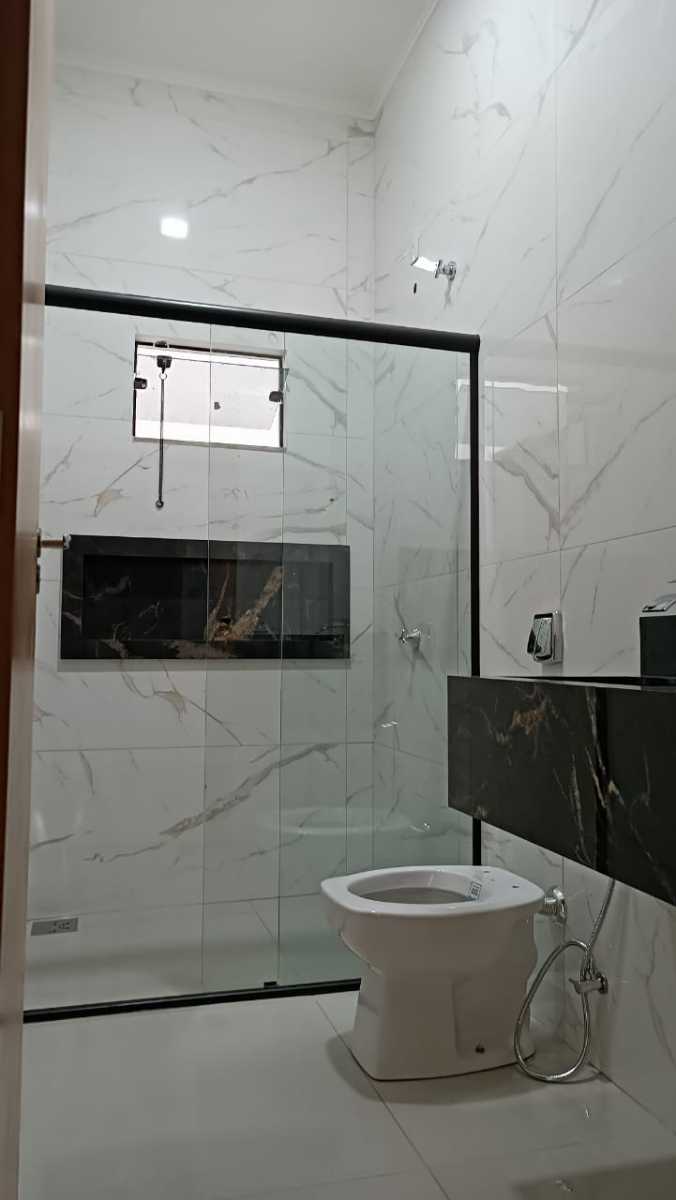 Casa à venda no Vertente das Águas: 
