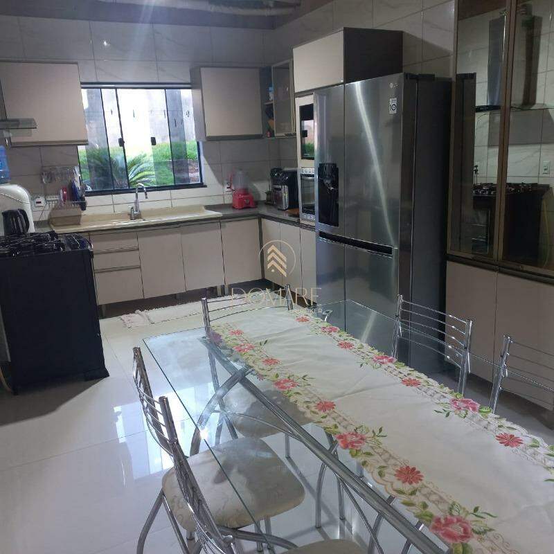 Casa à venda no Castelândia: 