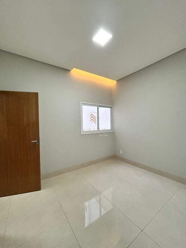 Casa à venda no Jardim Europa III: 