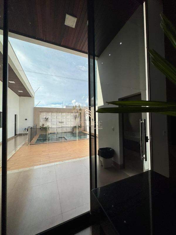 Casa à venda no Jardim das Américas: 