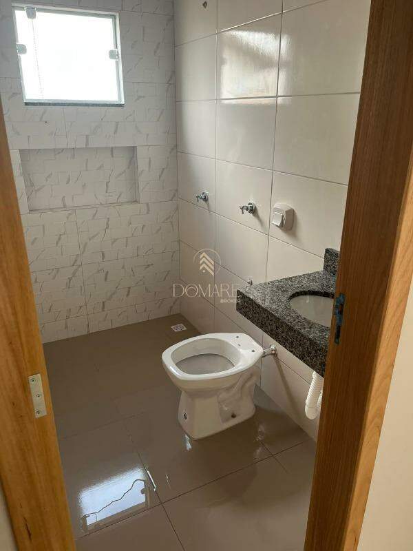 Casa à venda no Poncho Verde III: 