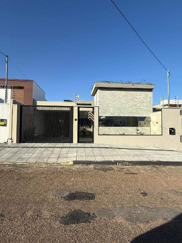 Casa à venda no Vertente das Águas: 