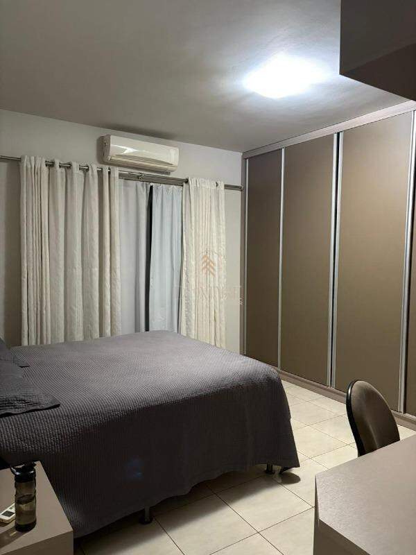 Casa à venda no Jardim Riva: 