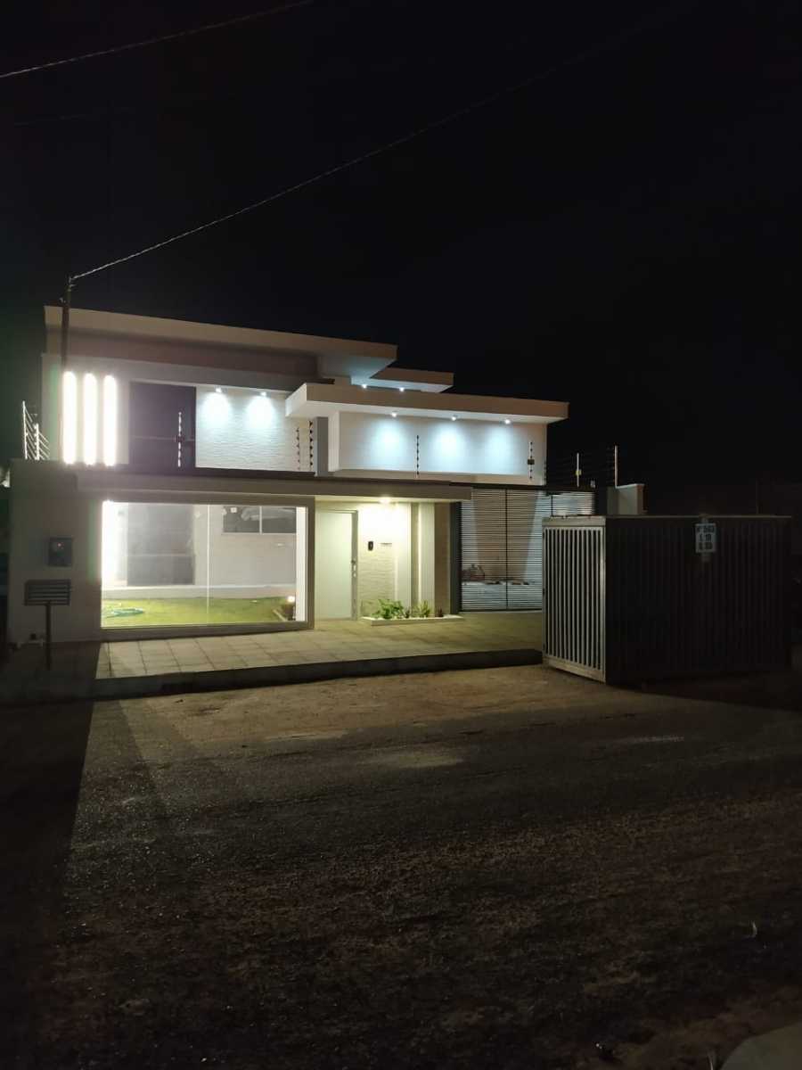 Casa à venda no Vertente das Águas: 