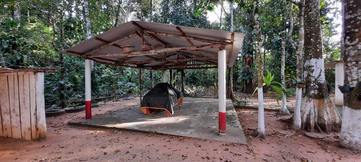 Chácara à venda no Zona Rural: 
