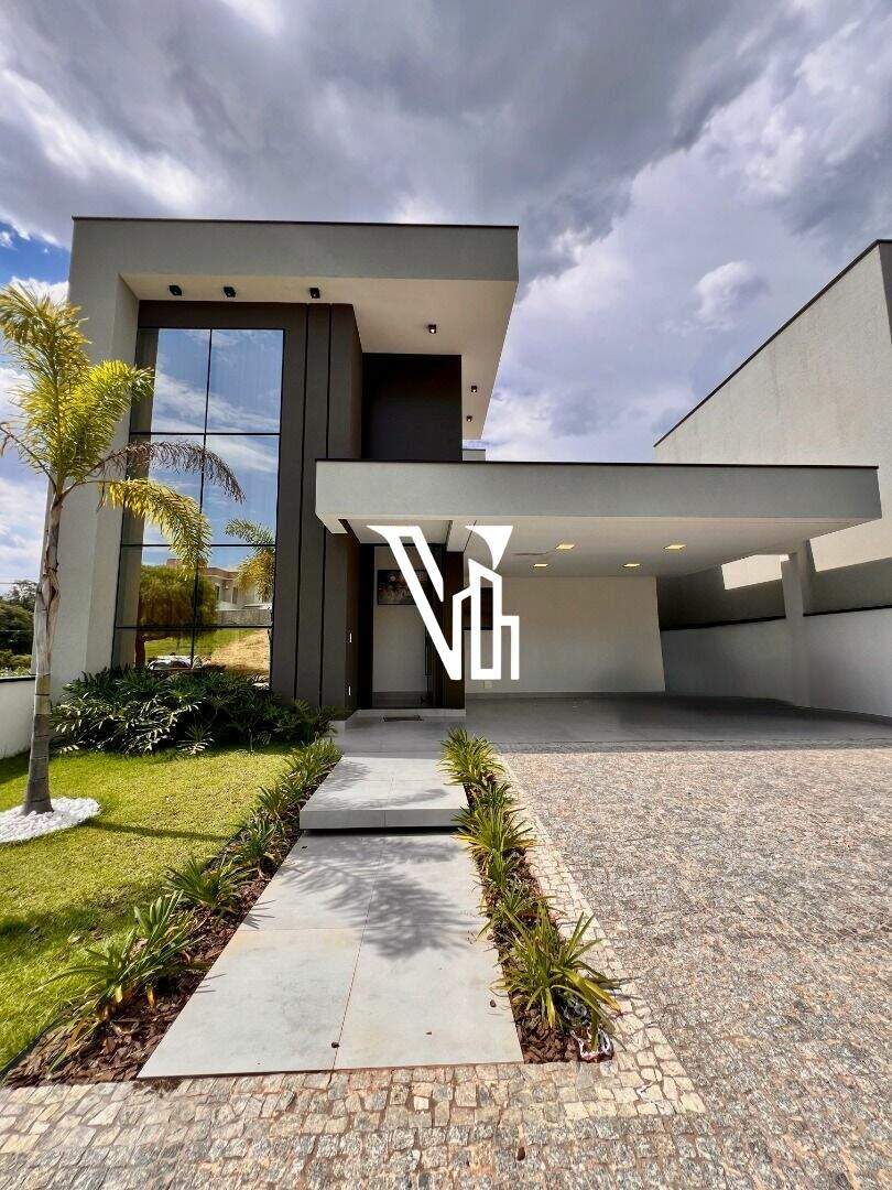 Casa à venda no Condomínio Residencial Mont? Alcino: 