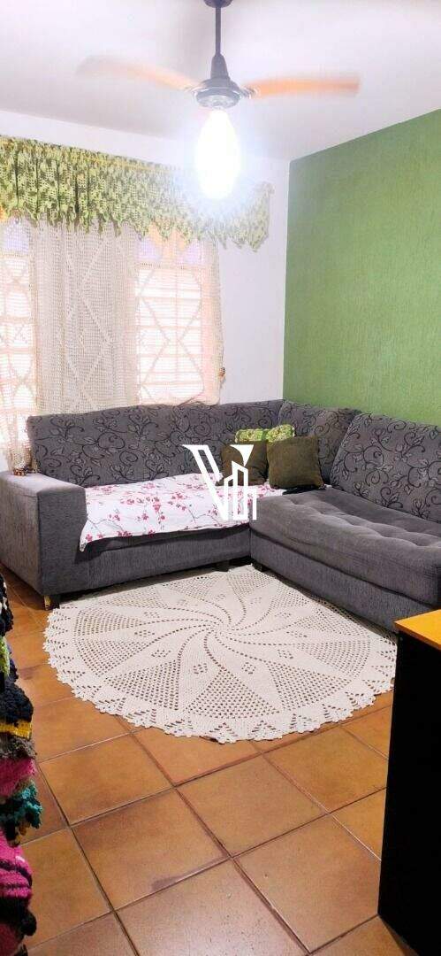Casa à venda no Conjunto Habitacional Parque Itajaí: 
