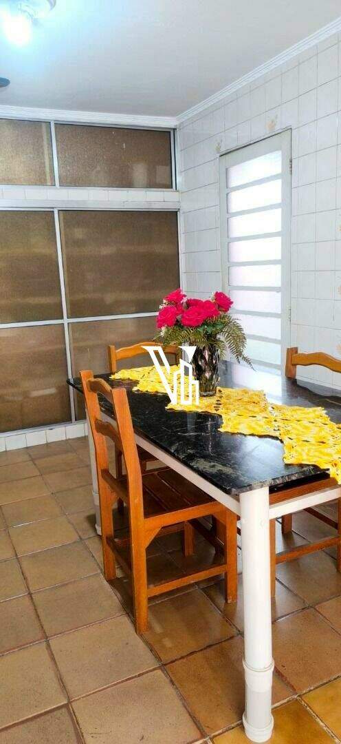 Casa à venda no Conjunto Habitacional Parque Itajaí: 