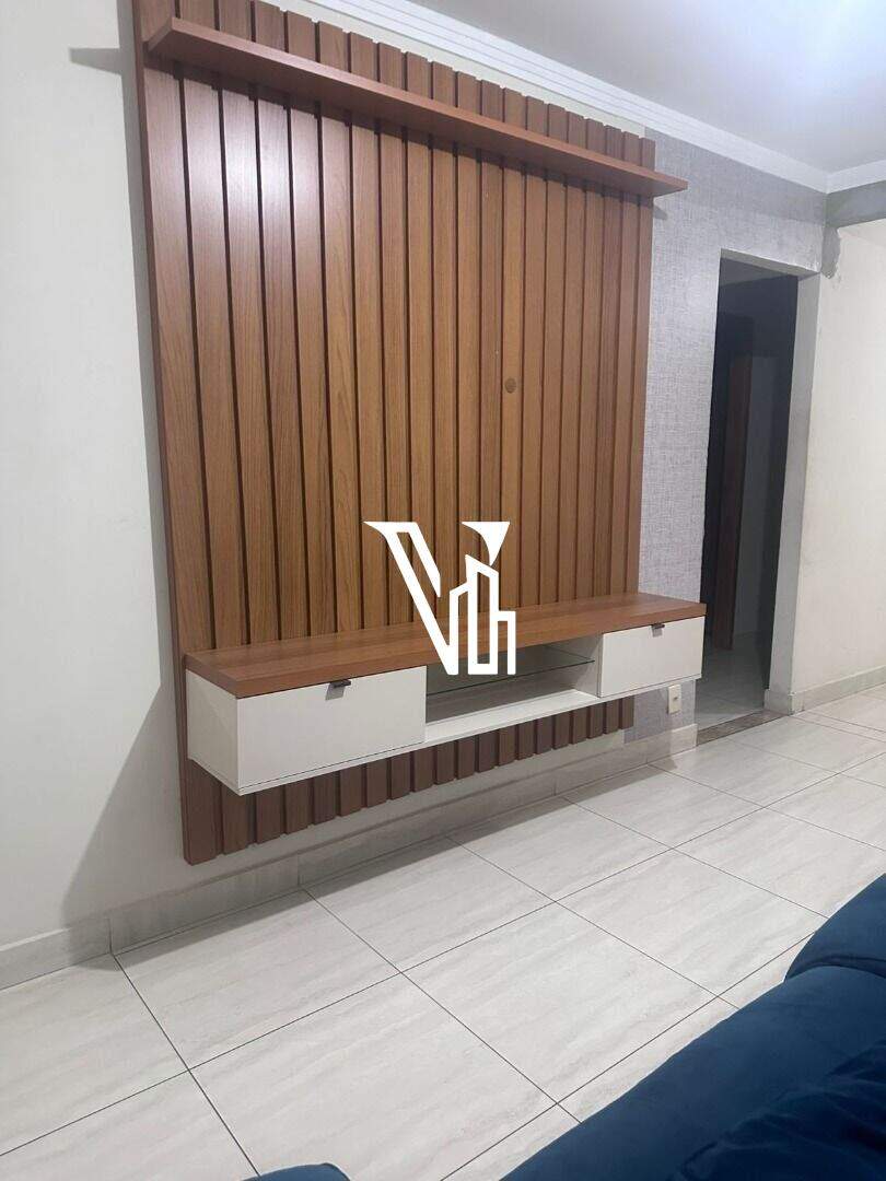 Casa à venda no Dic VI (Conjunto Habitacional Santo Dias Silva): 