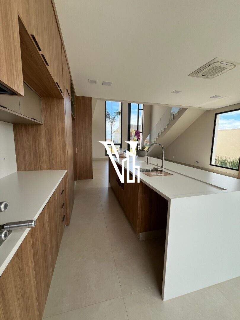 Sobrado à venda no Residencial Jatibela: 