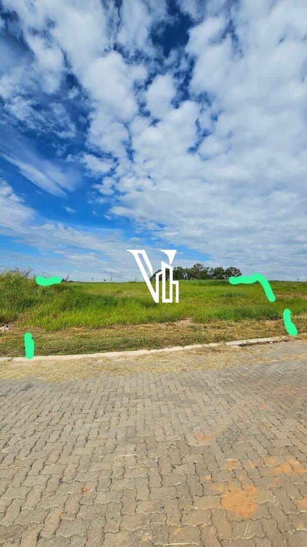 Terreno à venda no Sousas: 