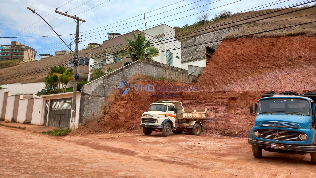 Lote à venda no Inconfidência: 