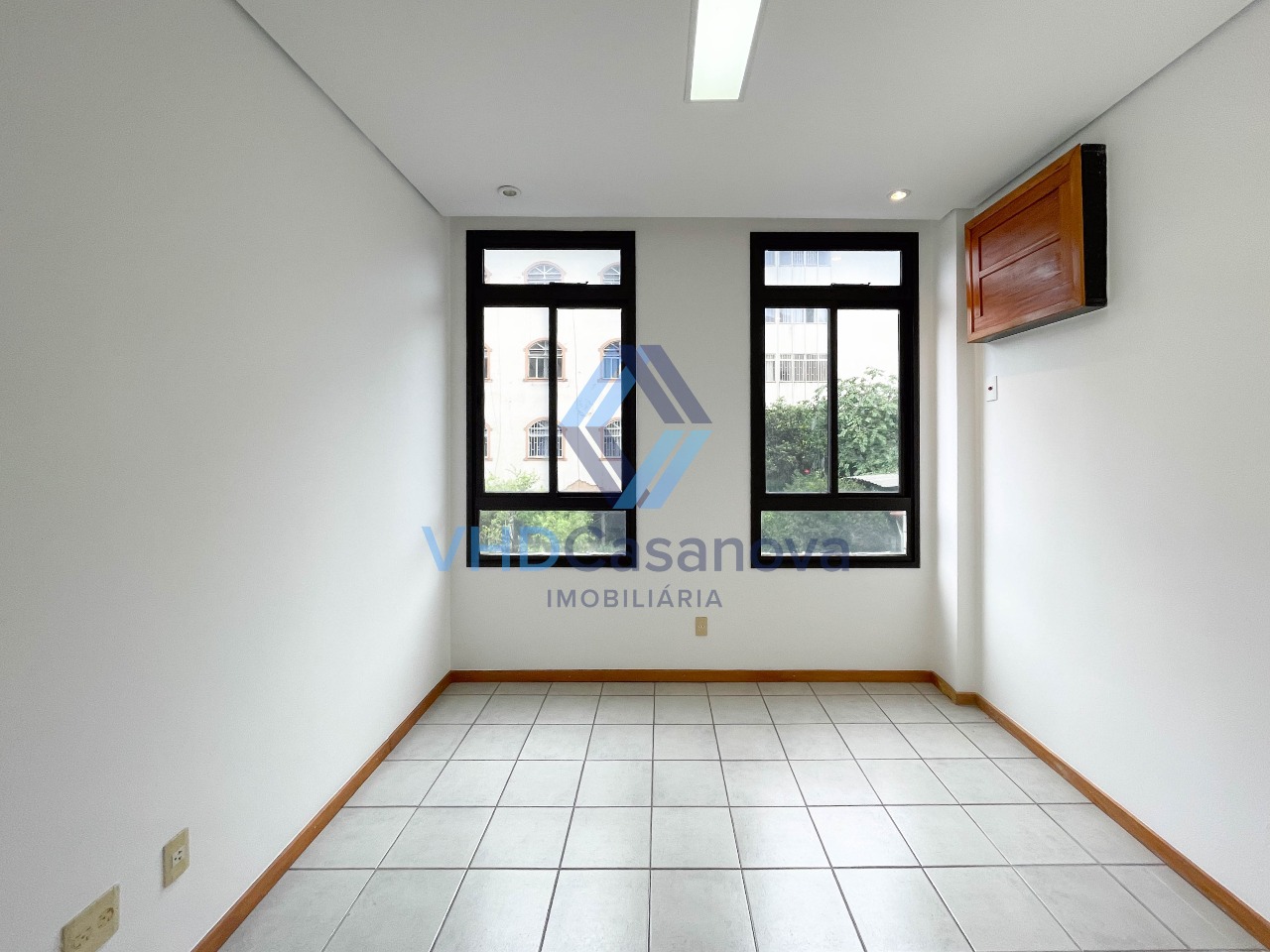 Sala para aluguel no Ramos: 