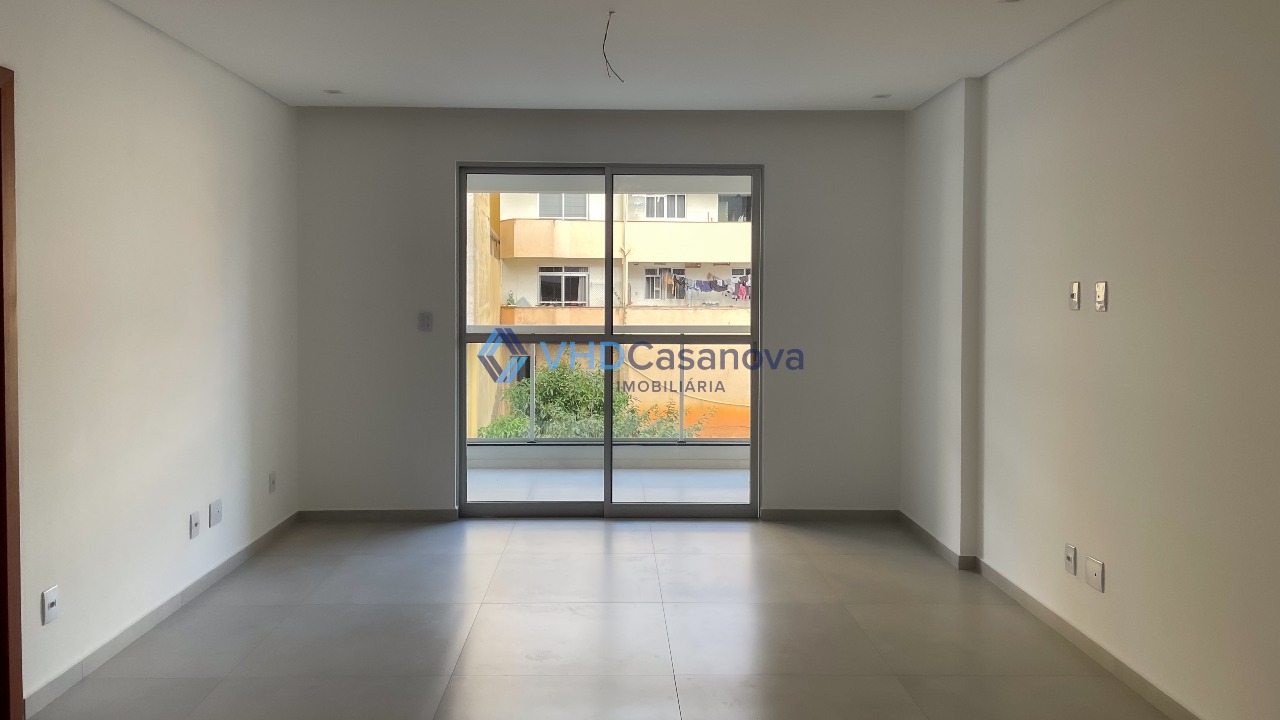 Apartamento à venda no João Braz da Costa Val: SALA