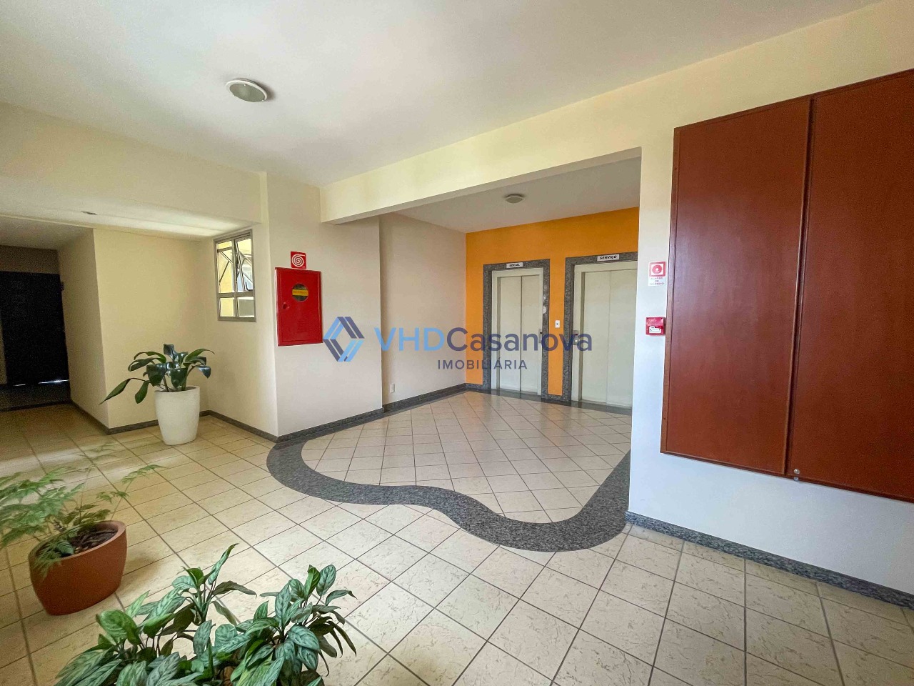 Apartamento à venda no Centro: HALL DO ANDAR