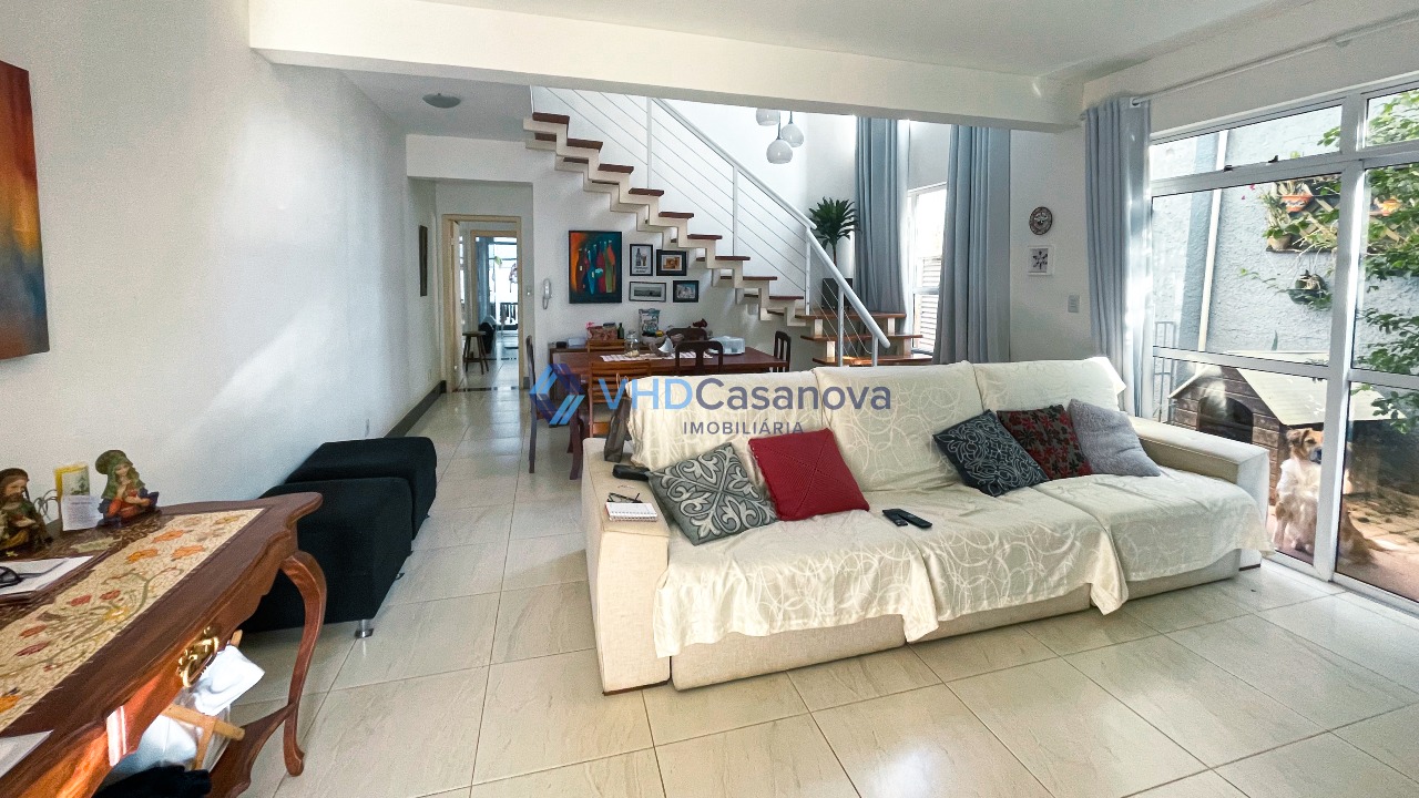 Casa à venda no QUINTAS GUIMARÃES FERREIRA: Sala 