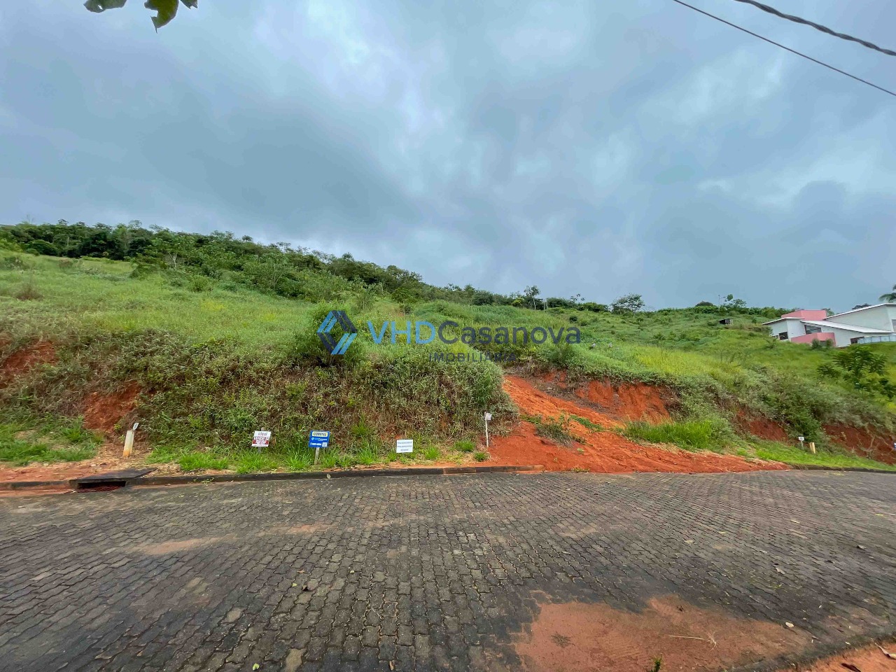 Lote à venda no Paula: FRENTE DO LOTE