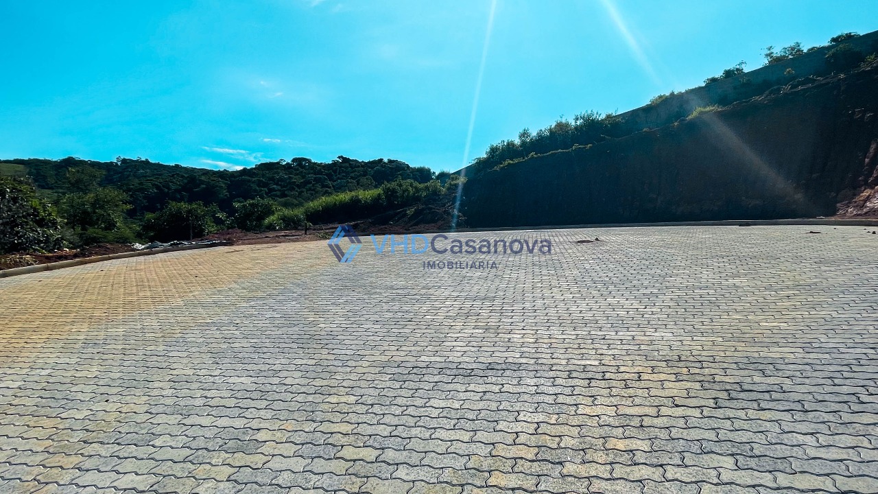 Lote à venda no Romão dos Reis: 