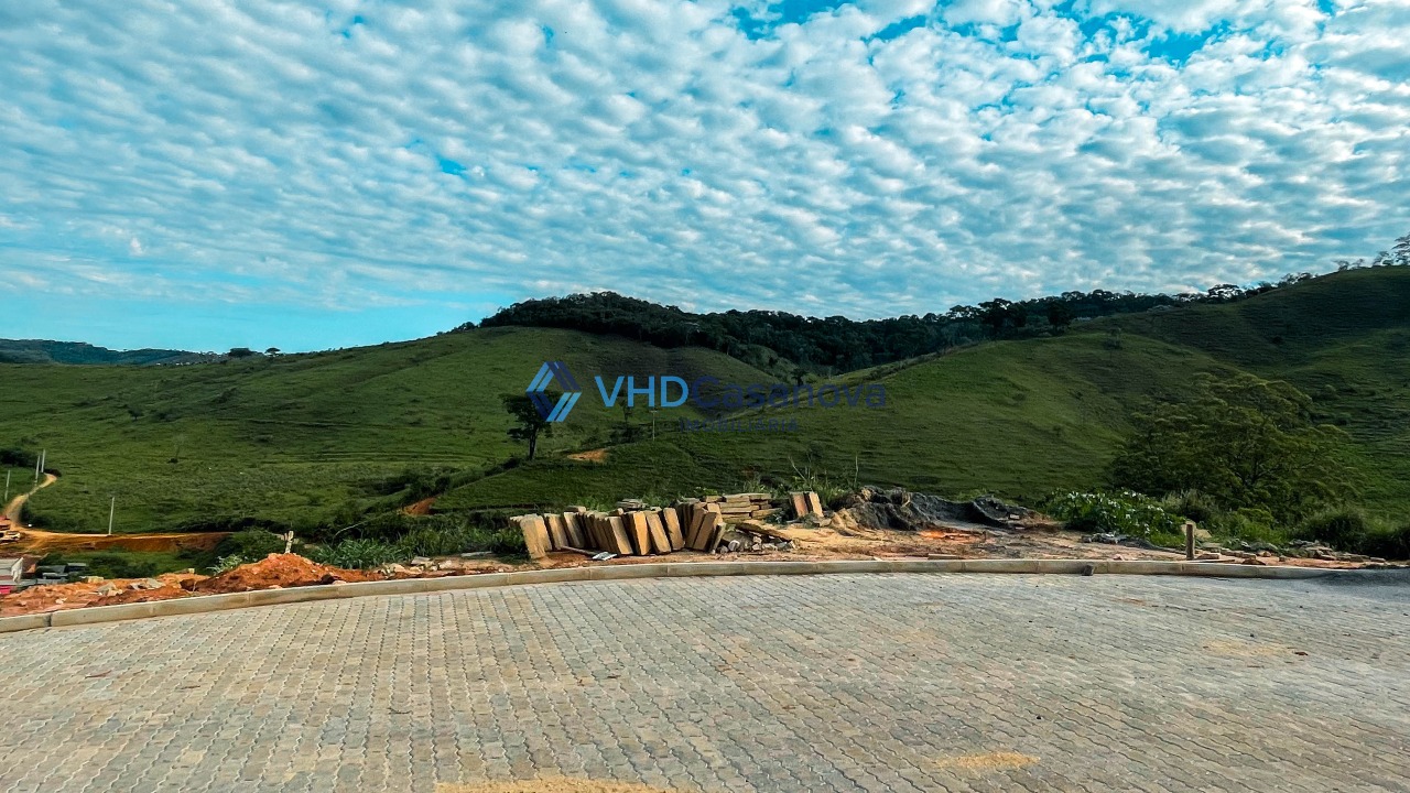 Lote à venda no Romão dos Reis: 