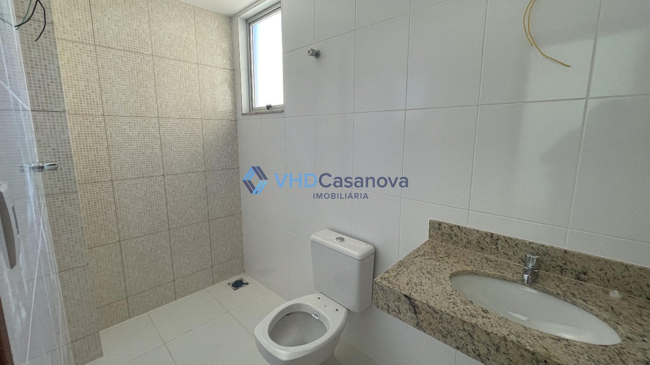 Apartamento à venda no Santo Antônio: BANHEIRO