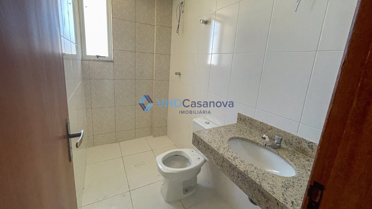 Apartamento à venda no Santo Antônio: BANHEIRO