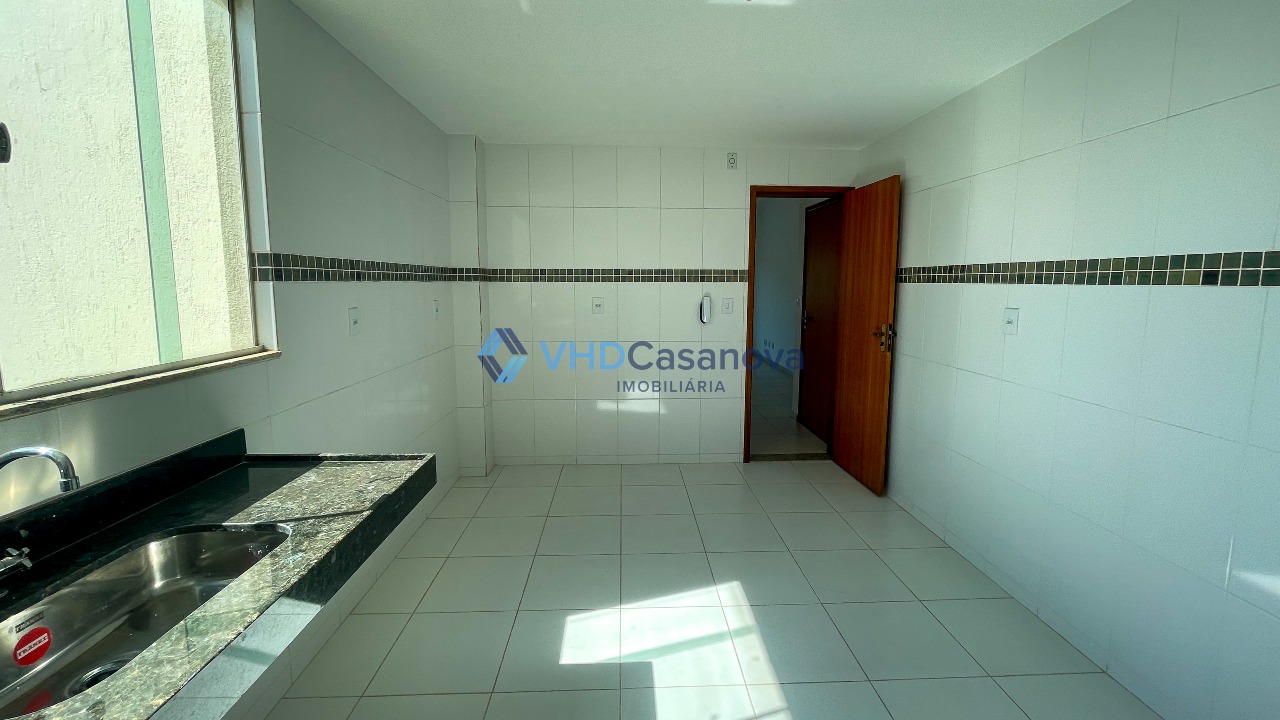 Cobertura à venda no Santo Antônio: COZINHA