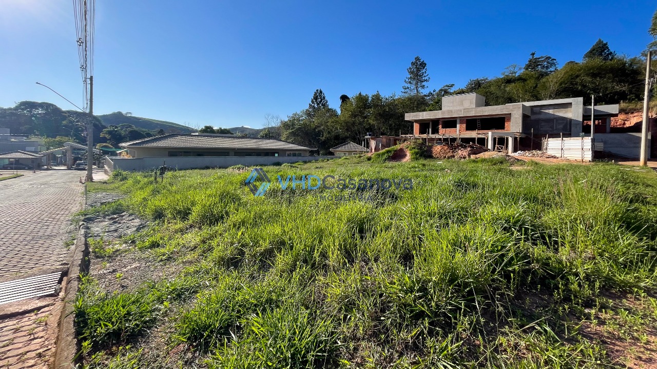 Lote em condomínio à venda no JARDINS DO VALE: 