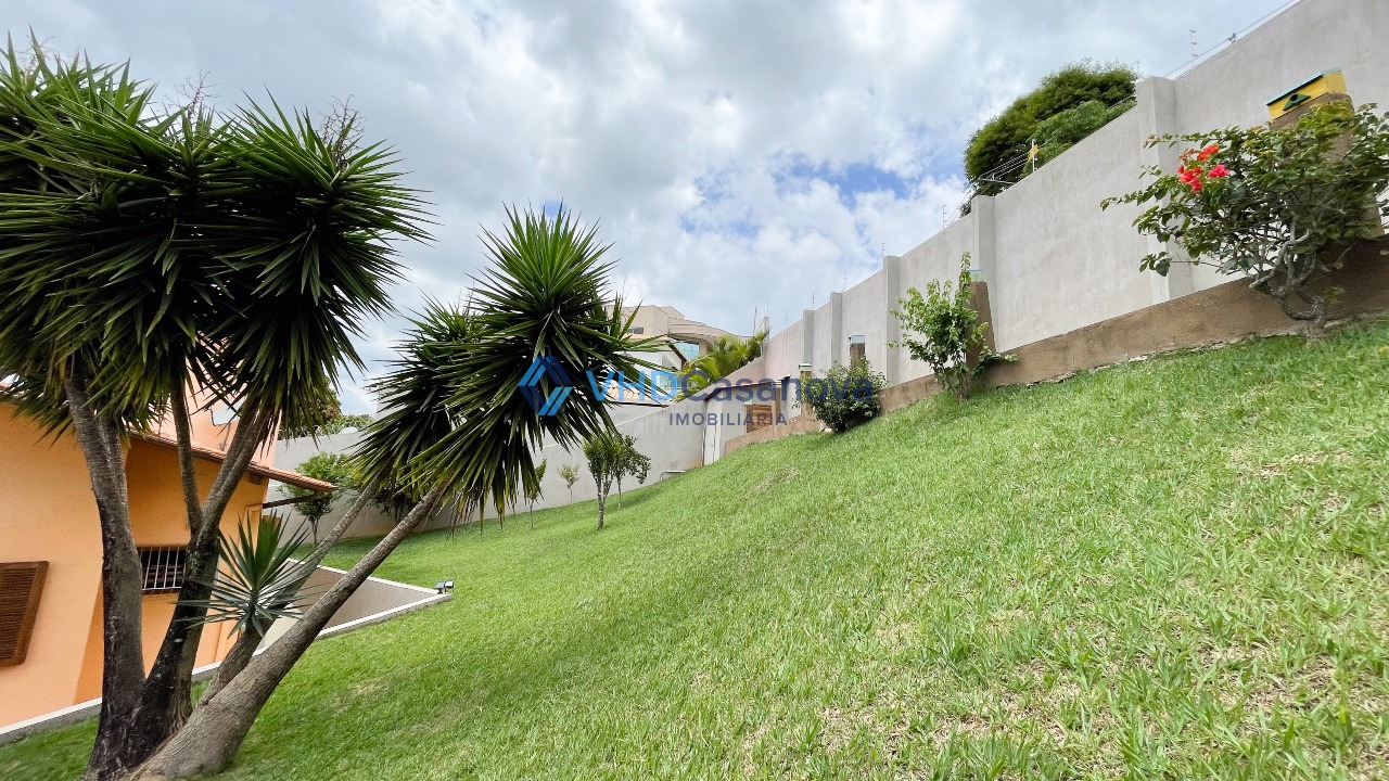 Casa à venda no Inconfidência: Área Externa