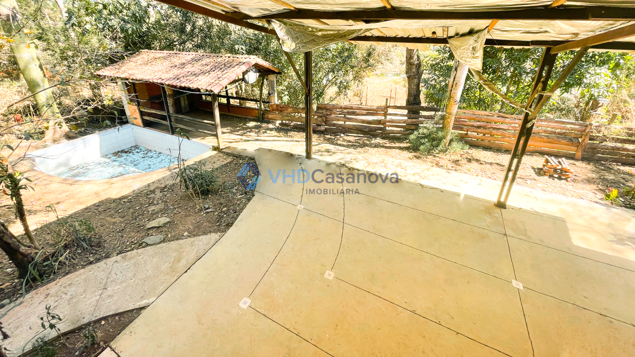 Casa à venda no Violeira: Área Externa 