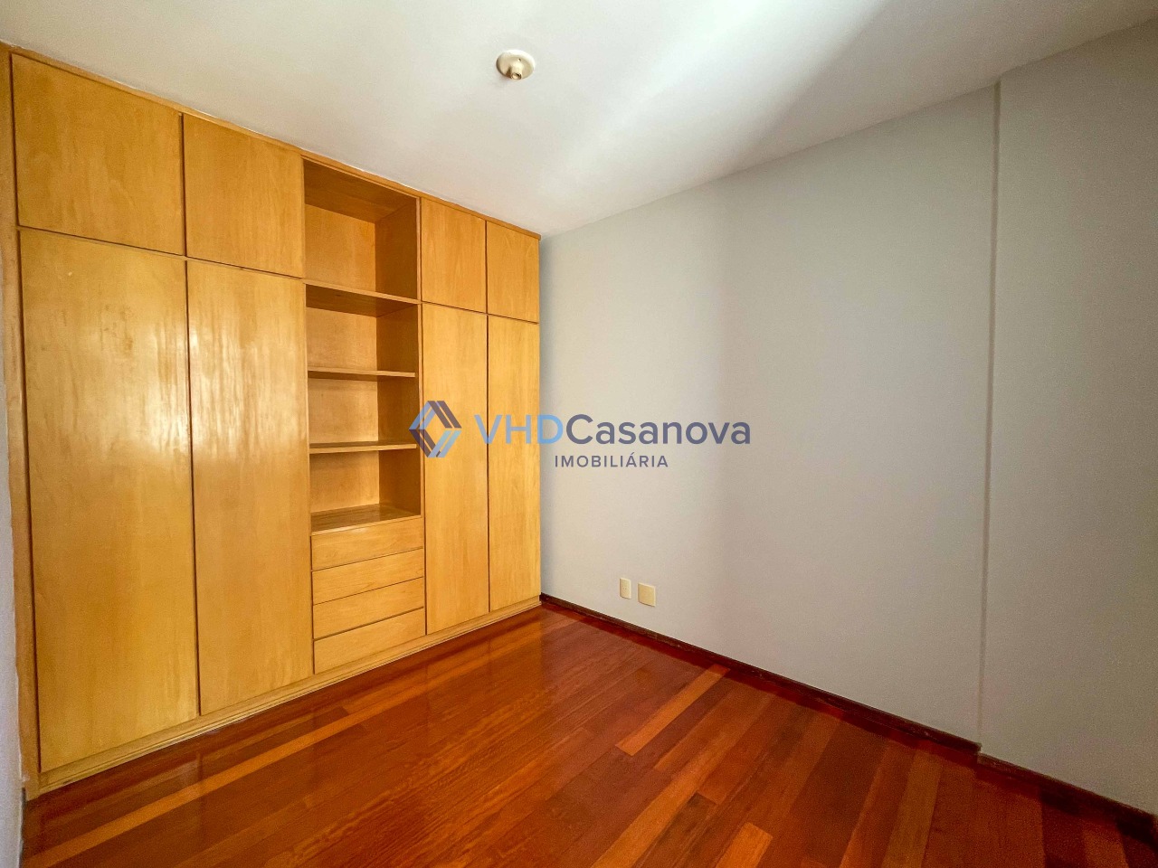 Apartamento à venda no Centro: VISTA INTERIOR QUARTO 01