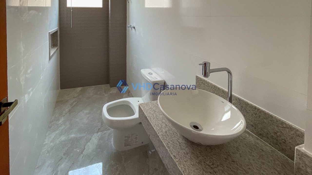 Cobertura à venda no Vereda do Bosque: Banheiro Suíte 1