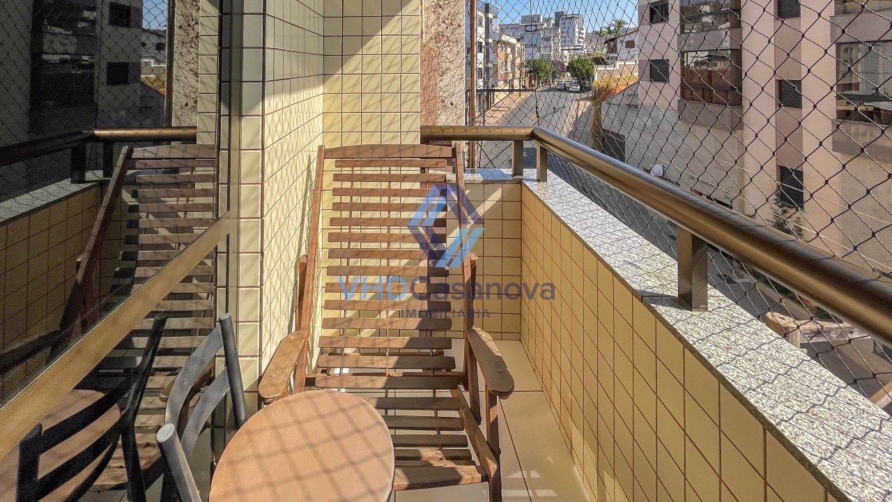 Apartamento à venda no Ramos: Varanda Sala