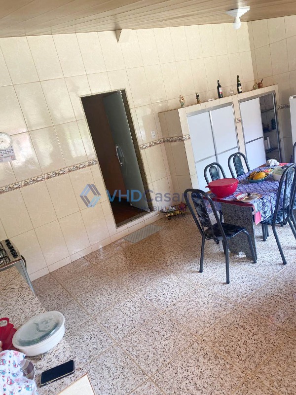 Casa à venda no Barro Branco: 